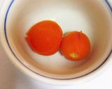 超簡単！レンジでミニトマトの湯むき作り方2写真