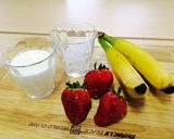 甘くて美味しい♪苺とバナナのスムージー作り方1写真
