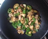 鶏肉と野菜のピリ辛みそ炒め作り方5写真