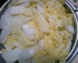 豚肉 ニラ もやし 白菜の 味噌煮込み作り方2写真