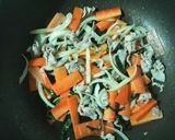 卵のっけ!!醤油味の焼きうどん作り方4写真