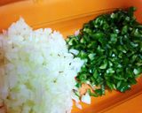 タイのごはん、鶏挽肉とバジル炒め作り方1写真