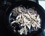 牛ひき肉とごぼうのシャキシャキ丼作り方3写真