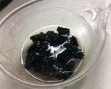 生・茎レタスとキクラゲの塩炒め作り方1写真