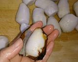 里芋と大根♡鶏肉の照り煮作り方1写真