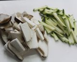 オリーブオイル炊き込みご飯＊茸パルメザン作り方1写真