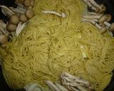 油の無いホルモンで塩焼きそば作り方4写真