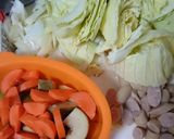 キャベツとソーセージのトマトシチュー作り方1写真