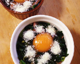 とろとろ♪半熟たまごのほうれん草ココット作り方4写真
