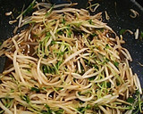 ☆余ったしょうが焼きのタレで、炒めもの☆作り方5写真