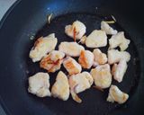 カラフル鶏もも肉炒め作り方3写真