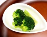 【お弁当】簡単！塩にんにくブロッコリー作り方3写真