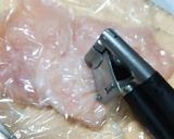 鶏ムネロール♪作り方3写真