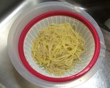 簡単♪ 生パスタでアヒージョ！作り方4写真