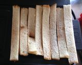 ♡余ったパン耳で卵とろ〜りホットサンド♡作り方1写真