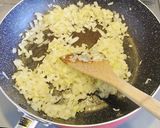 揚げないカレーパン☺我が家カレーパンの具作り方2写真