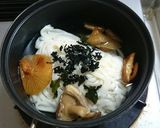 3種冷凍キノコとわかめの煮込みうどん作り方3写真