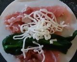 豚こまと餃子の皮で野菜巻き☆作り方3写真