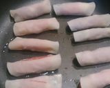 豚こまと餃子の皮で野菜巻き☆作り方4写真