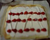 しっかりふわふわ イチゴのロールケーキ作り方12写真