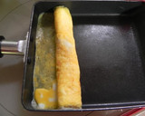 卵焼きで簡単★ひよこのデコおにぎらず作り方1写真