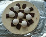 ☆トルティーヤの皮でチョコピザ☆作り方1写真