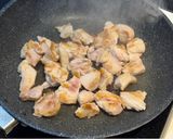 炒飯感覚で、炊き込みごはん風かしわめし♩作り方3写真