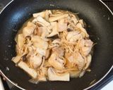 鶏肉とたっぷりきのこのポン酢煮☆作り方5写真