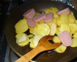うま！じゃがいもとハムのﾏｰｶﾞﾘﾝ焼き作り方3写真