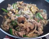 【簡単】牛バラ肉の焼肉のタレ炒め作り方3写真