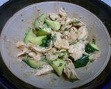 さっぱり！むね肉とキュウリの梅ゴマ和え作り方6写真