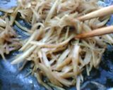 食パンでお手軽♪ゴボウのおつまみピザ作り方2写真