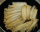 簡単※あと1品にエノキのバター醤油焼き♪作り方3写真