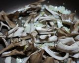 ツナと舞茸のトマトソースのスパゲッティ作り方4写真