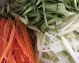 千切り野菜とツナの練りごまサラダ作り方1写真