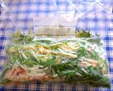 水菜と林檎のパリパリ麺サラダ♪作り方6写真