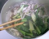 豚肉 もやし 小松菜の ナンプラー煮込み作り方5写真