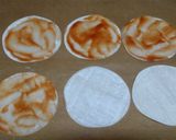 あまった餃子の皮で作る♪ミニピザ ♡作り方1写真