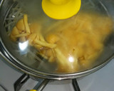 簡単♪もやしとなめこの味噌汁with生姜作り方5写真