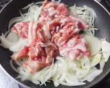 ご飯がすすむ【豚バラと玉ねぎ炒め】作り方3写真