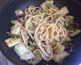 柚子胡椒香る☆ツナと白菜の焼きうどん作り方2写真