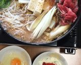 リメイク・すき焼きの残りで・牛玉丼作り方1写真