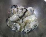 大根と牡蠣の炒めもの作り方1写真