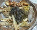 きのこダシの滲みたトロロ昆布のおにぎらず作り方4写真