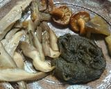きのこダシの滲みたトロロ昆布のおにぎらず作り方5写真