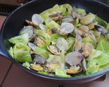 *あさりとキャベツのレモンバター蒸し*作り方5写真