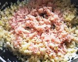 大葉とチーズと鶏ひき肉の春巻き作り方3写真