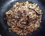 香菇肉燥（椎茸と豚肉そぼろの炒め)作り方5写真