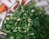 ウインナーと大根葉っぱ入り！煮込らーめん作り方4写真