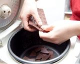 炊飯器で作るチョコレートケーキ作り方1写真